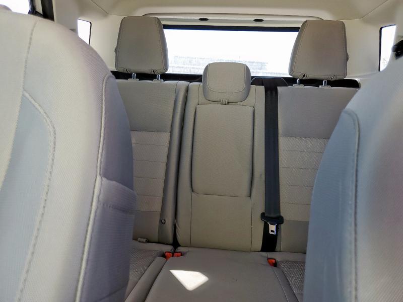 MAJ3S2FEXKC310122 - 2019 FORD ECOSPORT S Biały zdjęcie 10