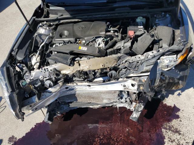 4T1B11HK6JU062168 - 2018 TOYOTA CAMRY L Մոխրագույն լուսանկար 11