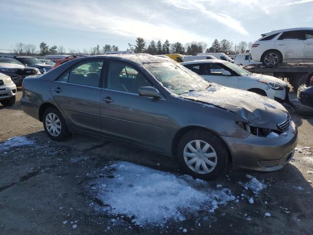 4T1BE32KX5U970105 - 2005 TOYOTA CAMRY LE GRAY photo 4