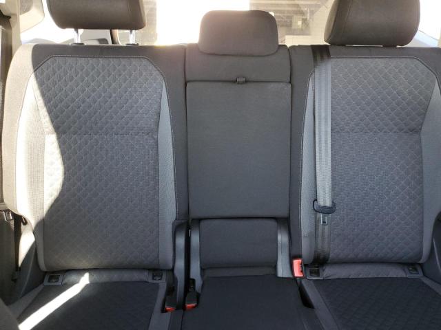 3VV0B7AX9JM078596 - 2018 VOLKSWAGEN TIGUAN S MAROON photo 10