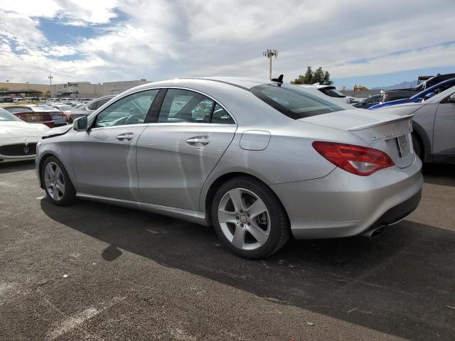 WDDSJ4EB4GN386027 - 2016 MERCEDES-BENZ CLA 250 银色 照片 2