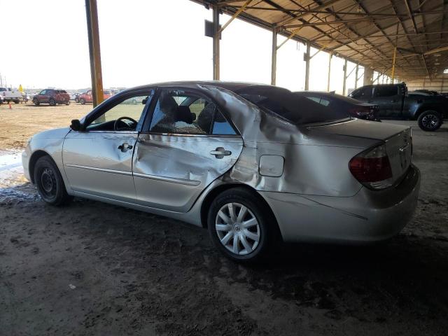 4T1BE32K25U554856 - 2005 TOYOTA CAMRY LE SILVER photo 2