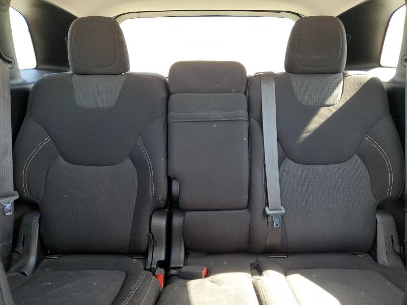 1C4PJLCB9GW363723 - 2016 JEEP CHEROKEE LATITUDE WHITE photo 10