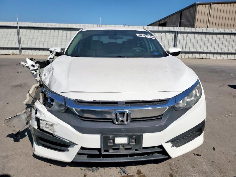 19XFC2F59JE004637 - 2018 HONDA CIVIC LX WHITE photo 5