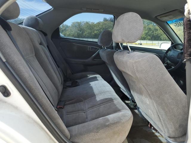 4T1BG22K3WU357538 - 1998 TOYOTA CAMRY CE თეთრი ფოტო 10