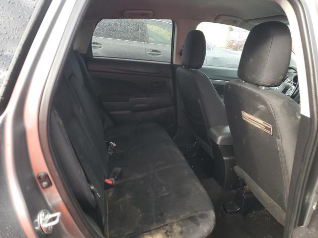 4A4AP3AU7FE050563 - 2015 MITSUBISHI OUTLANDER ES GRAY photo 10