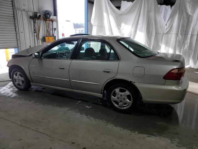 1HGCG6678XA049405 - 1999 HONDA ACCORD EX SILVER photo 2