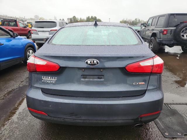 KNAFZ4A88G5571628 - 2016 KIA FORTE EX 蓝色 照片 6