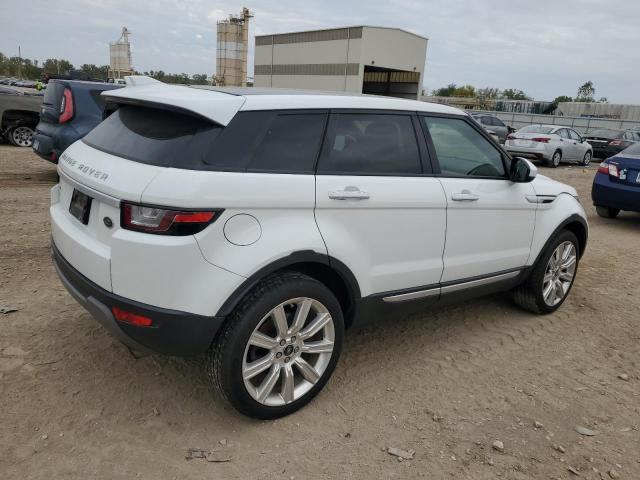 SALVR2BG7HH175806 - 2017 LAND ROVER RANGE ROVE HSE WHITE photo 3