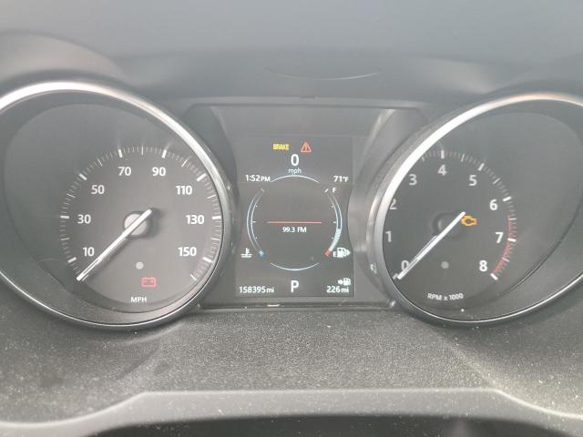 SALVR2BG7HH175806 - 2017 LAND ROVER RANGE ROVE HSE WHITE photo 9