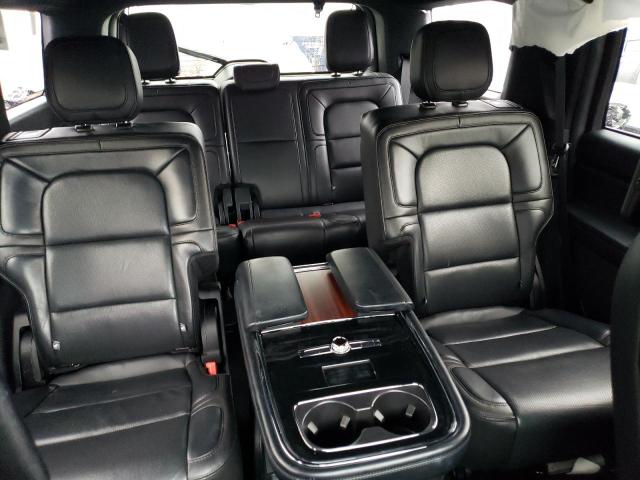 5LMJJ2LT1JEL06429 - 2018 LINCOLN NAVIGATOR RESERVE GRAY photo 10