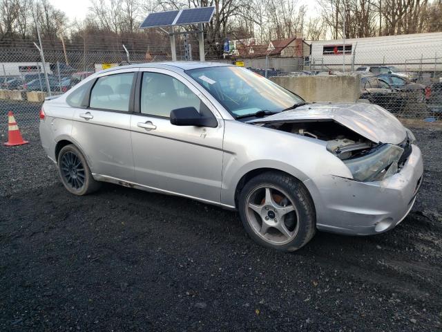 1FAHP3GN6BW184674 - 2011 FORD FOCUS SES SILVER photo 4