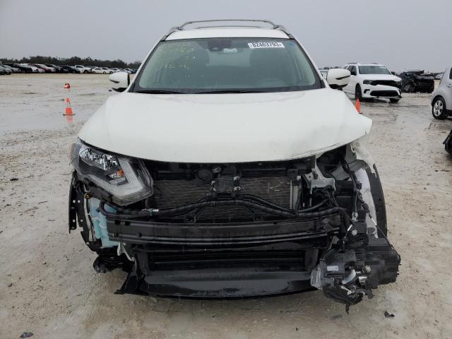 5N1AT2MT9LC786813 - 2020 NISSAN ROGUE S WHITE photo 5