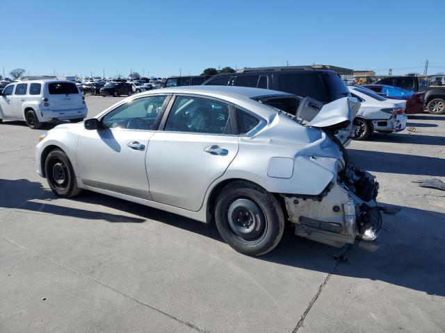 1N4AL3AP4HN315610 - 2017 NISSAN ALTIMA 2.5 SILVER photo 2