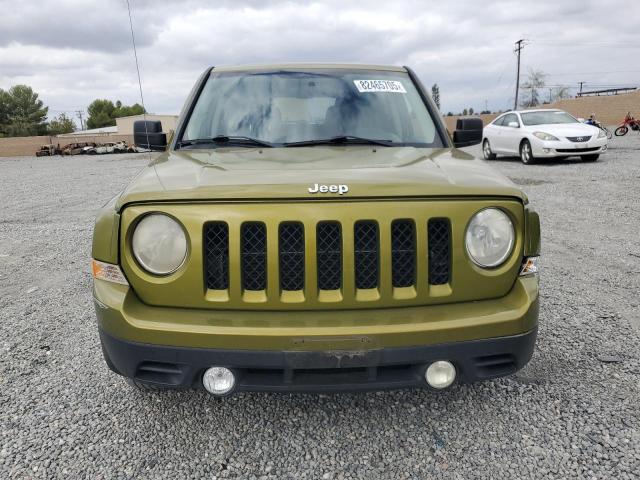 1C4NJPBB2CD556902 - 2012 JEEP PATRIOT SPORT GREEN photo 5
