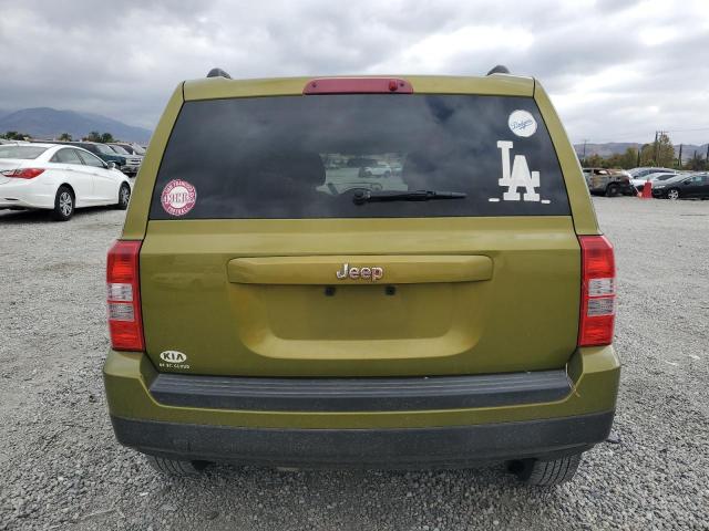 1C4NJPBB2CD556902 - 2012 JEEP PATRIOT SPORT GREEN photo 6