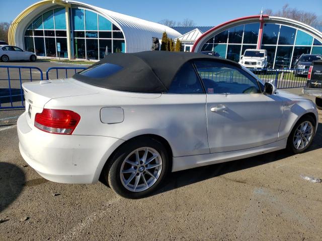 WBAUL7C54AVJ78326 - 2010 BMW 128 I WHITE photo 3