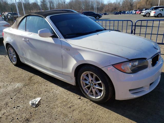 WBAUL7C54AVJ78326 - 2010 BMW 128 I WHITE photo 4