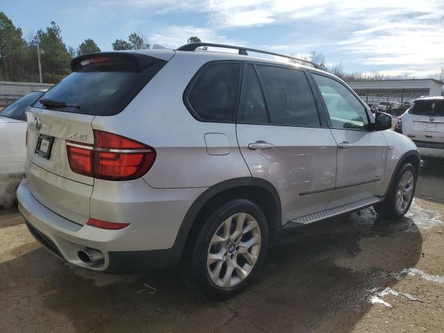 5UXZV4C52D0B00602 - 2013 BMW X5 XDRIVE35I SILVER photo 3