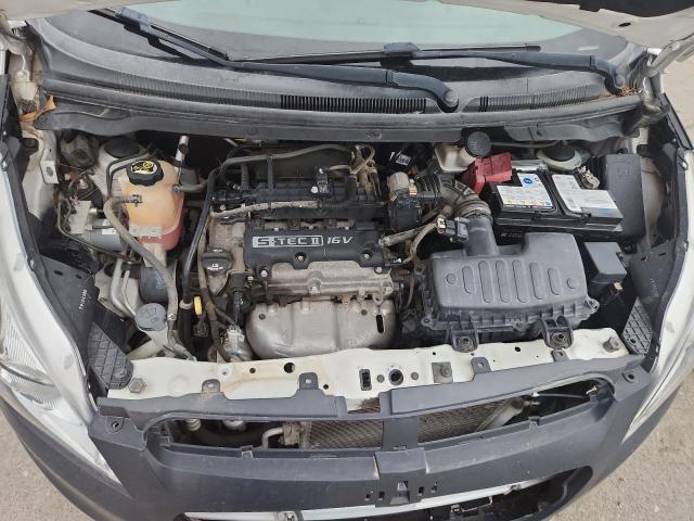 KL8CD6S94EC513475 - 2014 CHEVROLET SPARK 1LT Blanc photo 11