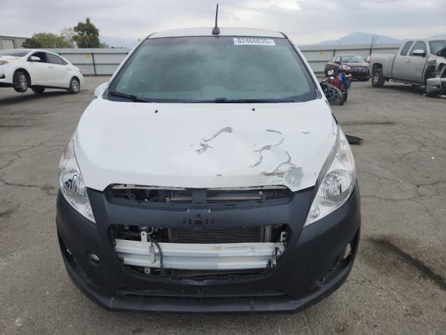 KL8CD6S94EC513475 - 2014 CHEVROLET SPARK 1LT Blanc photo 5