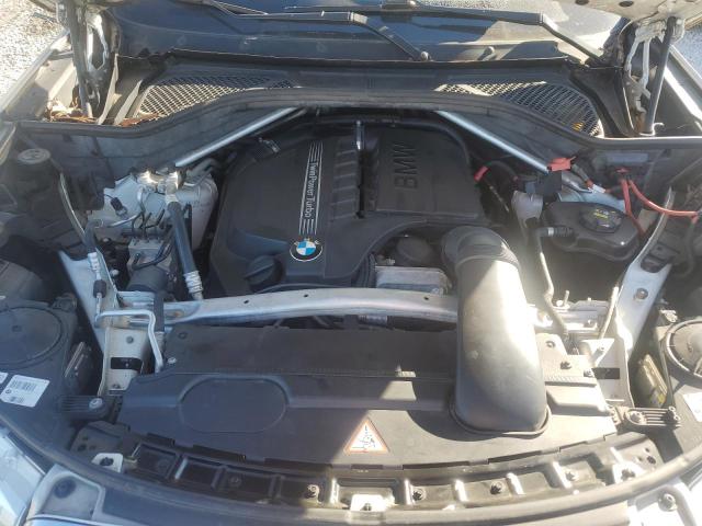 5UXKR0C53F0P15514 - 2015 BMW X5 XDRIVE35I WHITE photo 12