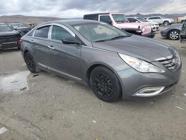 5NPEB4AC1BH026810 - 2011 HYUNDAI SONATA GLS GRAY photo 4