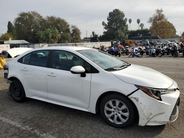 5YFEPMAE0MP256489 - 2021 TOYOTA COROLLA LE WHITE photo 4