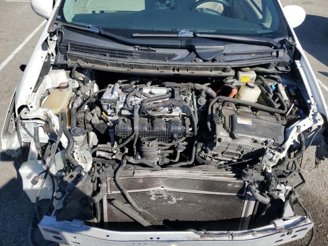 JTDKN3DU4F0441230 - 2015 TOYOTA PRIUS Weiß Foto 11