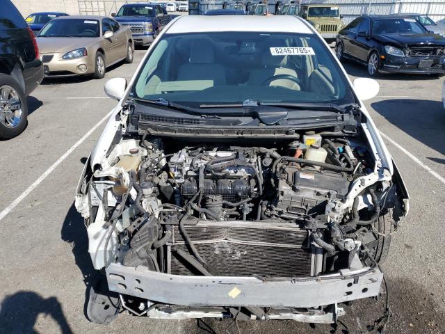 JTDKN3DU4F0441230 - 2015 TOYOTA PRIUS Weiß Foto 5