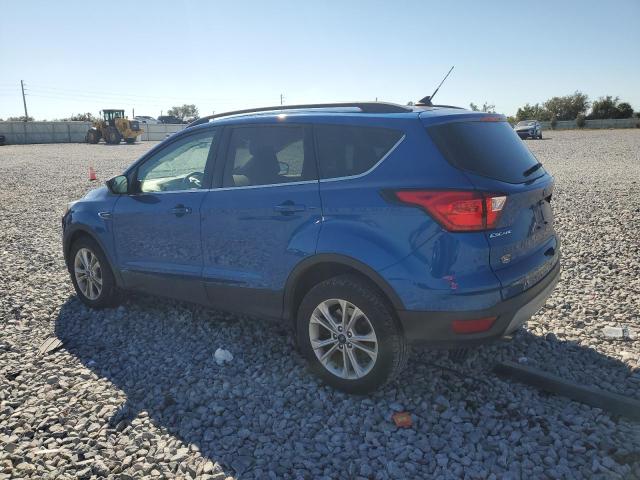 1FMCU0HD6KUB21051 - 2019 FORD ESCAPE SEL BLUE photo 2