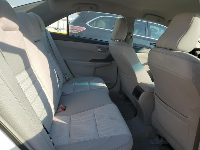 4T4BF1FK2FR509290 - 2015 TOYOTA CAMRY LE 白色 照片 10