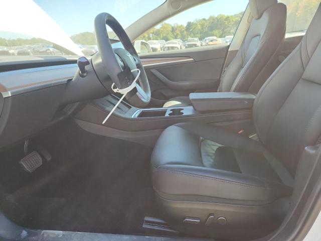 5YJ3E1EA7PF585046 - 2023 TESLA MODEL 3 Beyaz fotoğraf 7