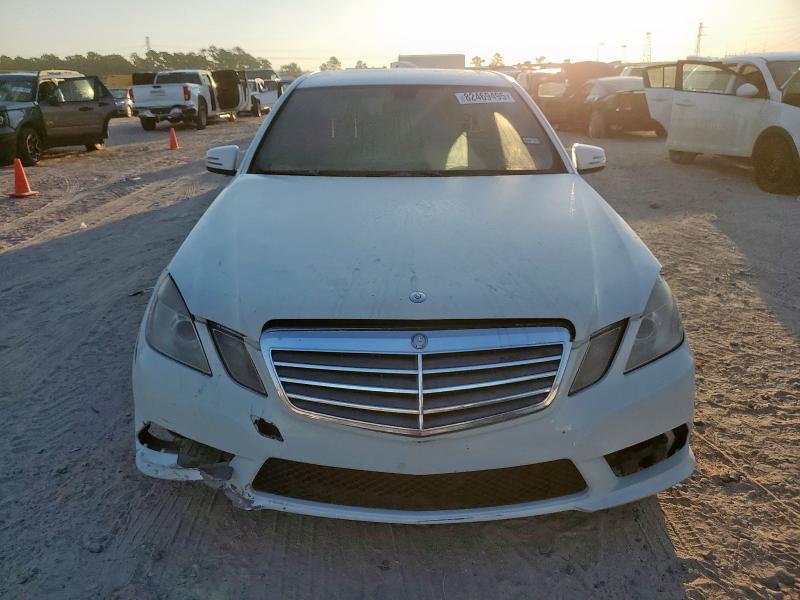 WDDHF8HB7BA312969 - 2011 MERCEDES-BENZ E 350 4MATIC WHITE photo 5