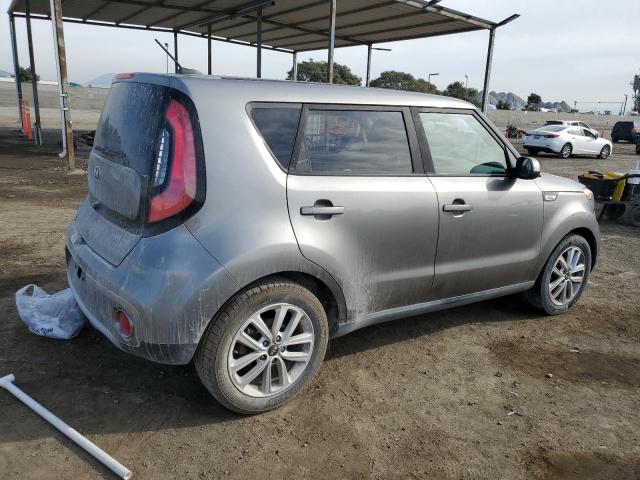 KNDJP3A58K7007042 - 2019 KIA SOUL + GRAY photo 3
