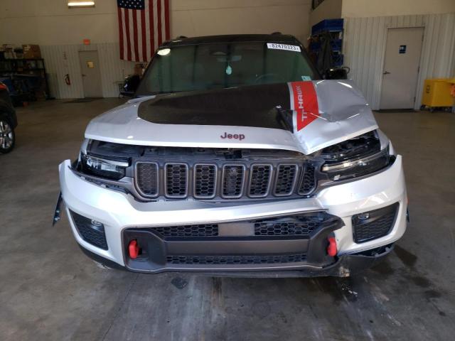 1C4RJHCG5N8576493 - 2022 JEEP GRAND CHER TRAILHAWK SILVER photo 5