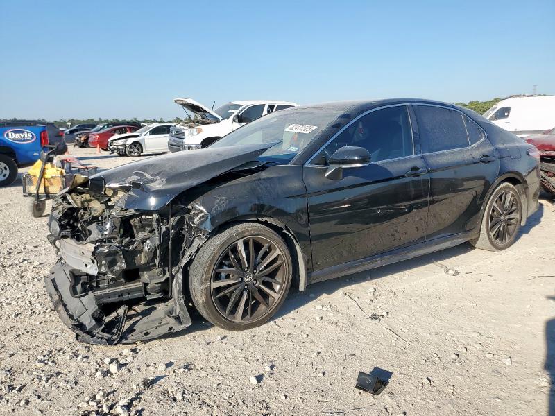 2020 TOYOTA CAMRY XSE, 