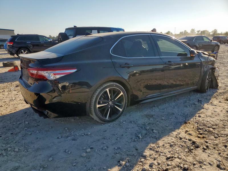 4T1K61AK4LU933924 - 2020 TOYOTA CAMRY XSE BLACK photo 3
