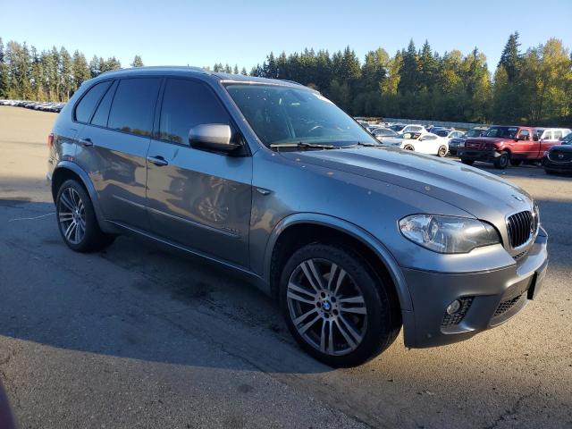 5UXZV4C54D0B10547 - 2013 BMW X5 XDRIVE35I SILVER photo 4