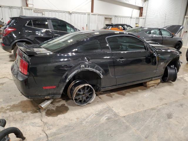 1ZVFT82H575314417 - 2007 FORD MUSTANG GT BLACK photo 3