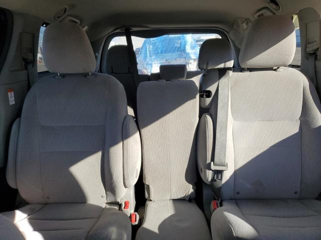 5TDKK3DC3GS749598 - 2016 TOYOTA SIENNA LE Graphit Foto 10