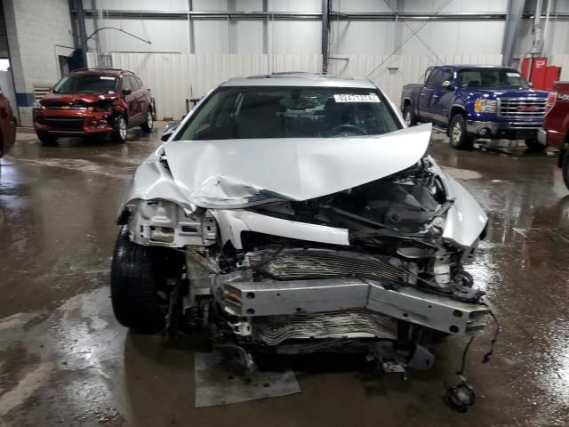 1G1ZG5E71CF107302 - 2012 CHEVROLET MALIBU LTZ SILVER photo 5