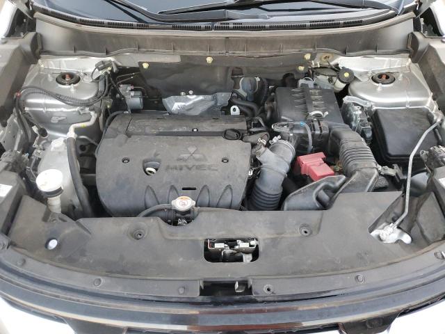 JA4AR3AU5LU019471 - 2020 MITSUBISHI OUTLANDER ES GRAY photo 12