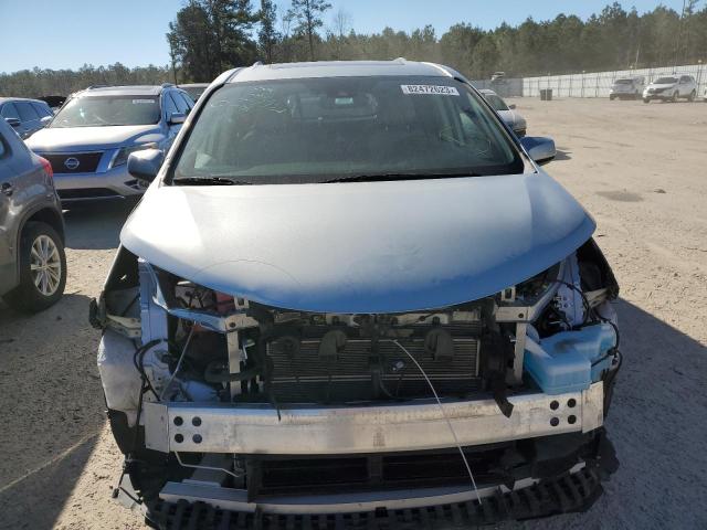 5TDYSKFC2MS018884 - 2021 TOYOTA SIENNA XLE SILVER photo 5