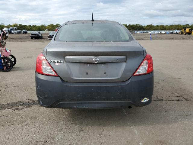 3N1CN7AP0GL912694 - 2016 NISSAN VERSA S GRAY photo 6