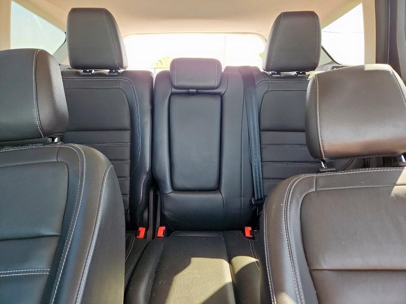 1FMCU0HD5JUB60485 - 2018 FORD ESCAPE SEL أزرق صورة 10