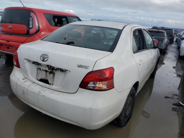 JTDBT923281295376 - 2008 TOYOTA YARIS WHITE photo 3