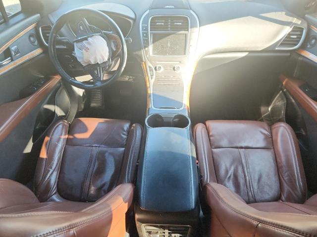 2LMTJ8LP5GBL51920 - 2016 LINCOLN MKX RESERVE أسود صورة 8