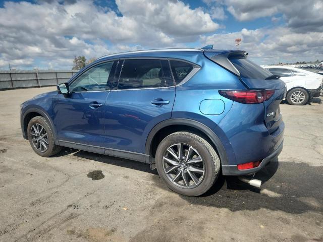 JM3KFADM8J0332609 - 2018 MAZDA CX-5 GRAND TOURING BLUE photo 2