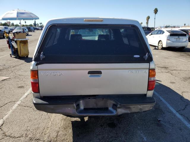 5TENL42N61Z751733 - 2001 TOYOTA TACOMA SILVER photo 6